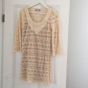 Cream lace 3/4 sleeve dress